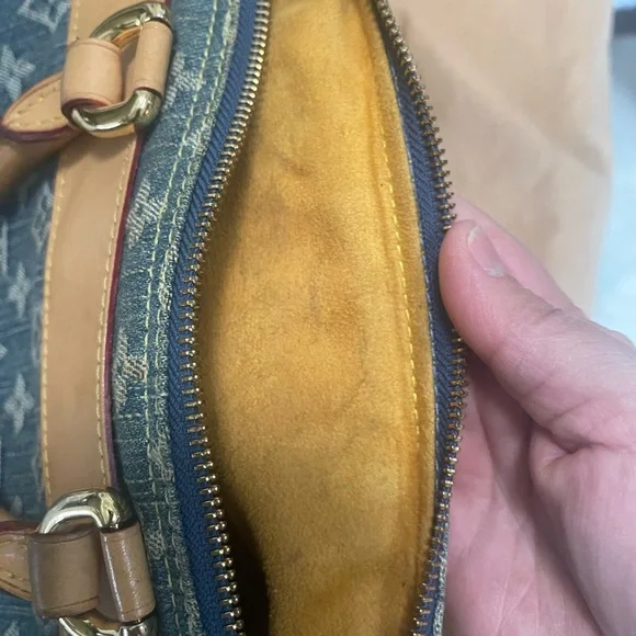 Designer Monogram Denim Neo Speedy Satchel - Picture 11 of 12